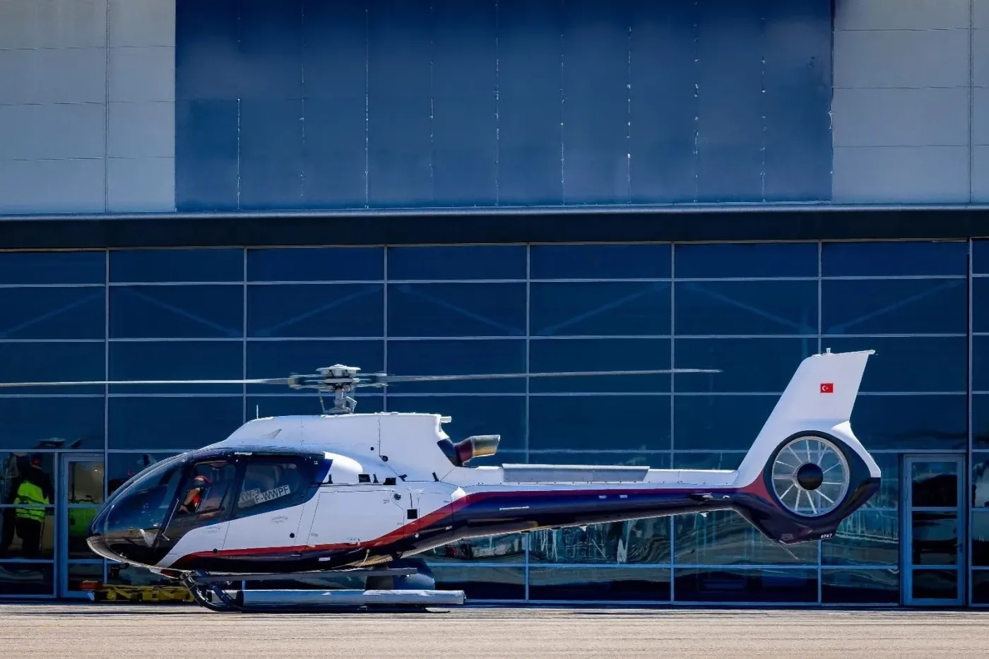 Airbus H130 helikopter dış görünüm