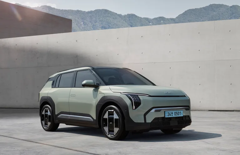 Kapak görseli: Kia EV3 2026 İncelemesi: Menzil, Şarj ve Günlük Kullanım Deneyimi
