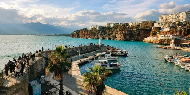 Blogbeitrag: Antalya Reiseführer: Sehenswürdigkeiten und lokale Tipps